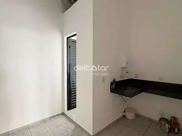 Loja com 30m², para alugar, no bairro Castelo em Belo Horizonte