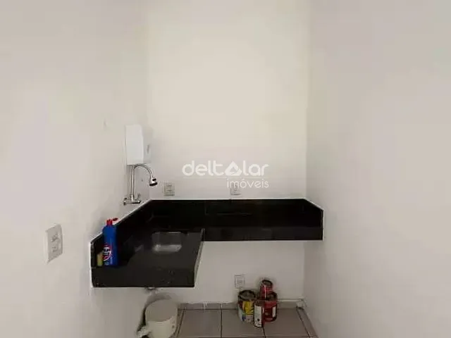 Loja com 30m², para alugar, no bairro Castelo em Belo Horizonte