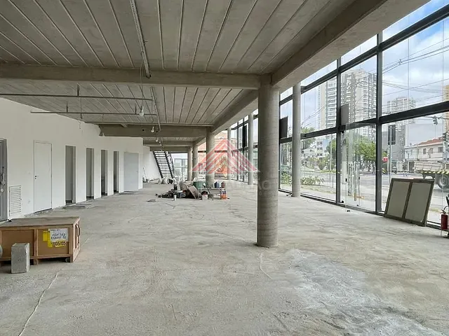 Loja com 829m², para alugar, no bairro Santa Paula em São Caetano do Sul