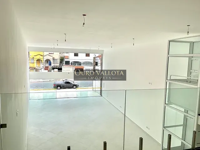 Loja com 359m², para alugar, no bairro Vila Regente Feijó em São Paulo
