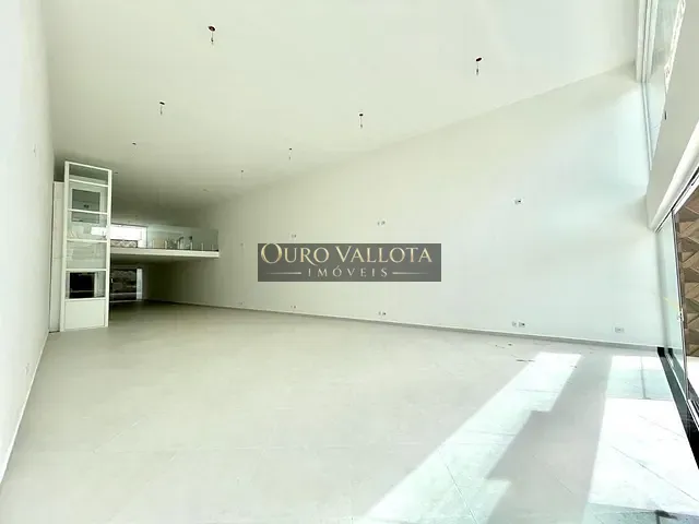 Loja com 359m², para alugar, no bairro Vila Regente Feijó em São Paulo