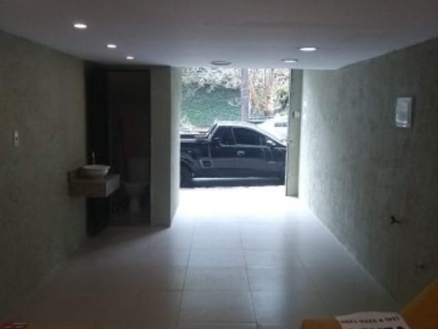 Loja para alugar, no bairro Bingen em Petrópolis