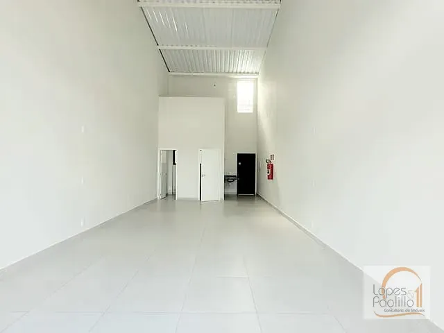 Loja com 60m², para alugar, no bairro Atibaia Jardim em Atibaia