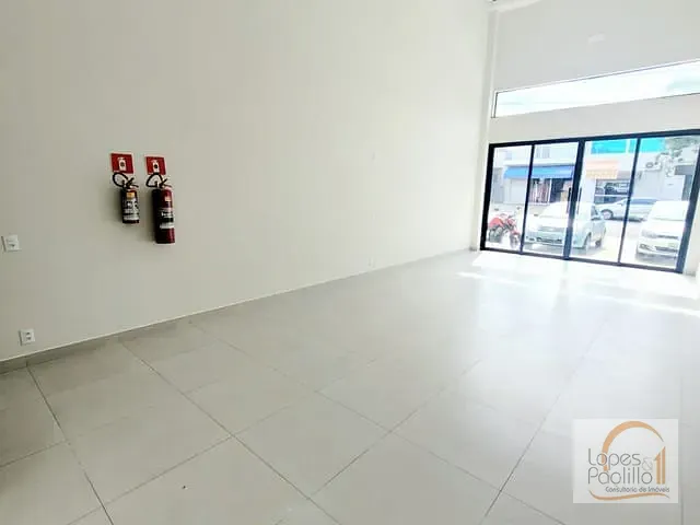 Loja com 60m², para alugar, no bairro Atibaia Jardim em Atibaia