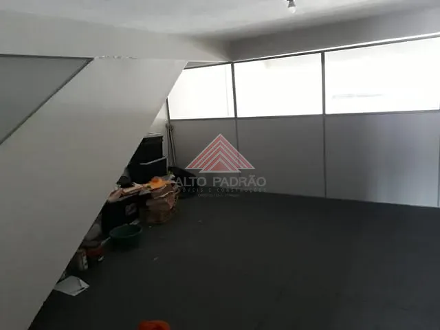 Loja com 135m², à venda, no bairro Vila Bocaina em Mauá