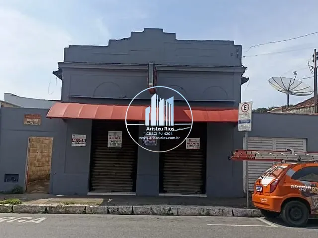 Loja com 75m², para alugar, no bairro Centro em Pouso Alegre
