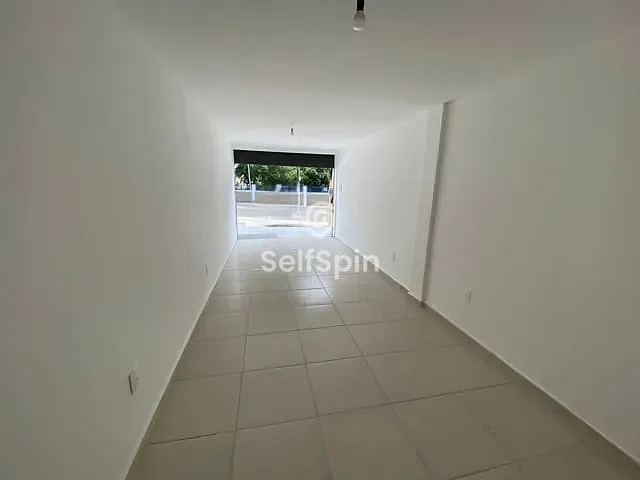 Loja para alugar, no bairro Santa Rosa em Niterói