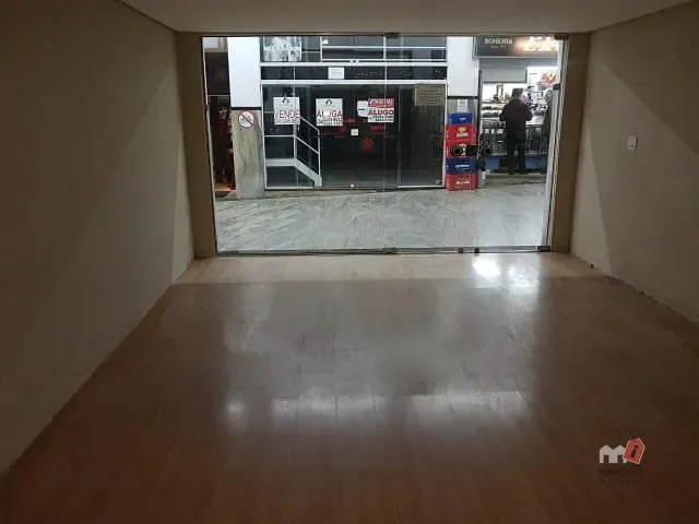 Loja para alugar, no bairro Centro em Petrópolis