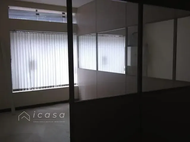 Loja com 220m², para alugar, no bairro Centro em São José dos Campos