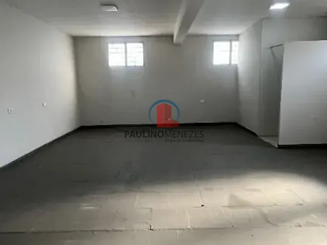 Loja com 100m², para alugar, no bairro Vila Dainese em Americana