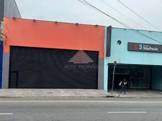 Loja com 300m², para alugar, no bairro Jardim Zaira em Mauá