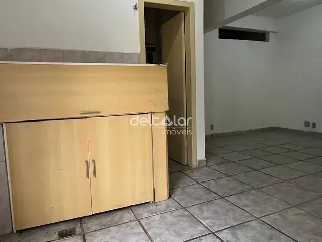 Loja com 45m², para alugar, no bairro Ouro Preto em Belo Horizonte