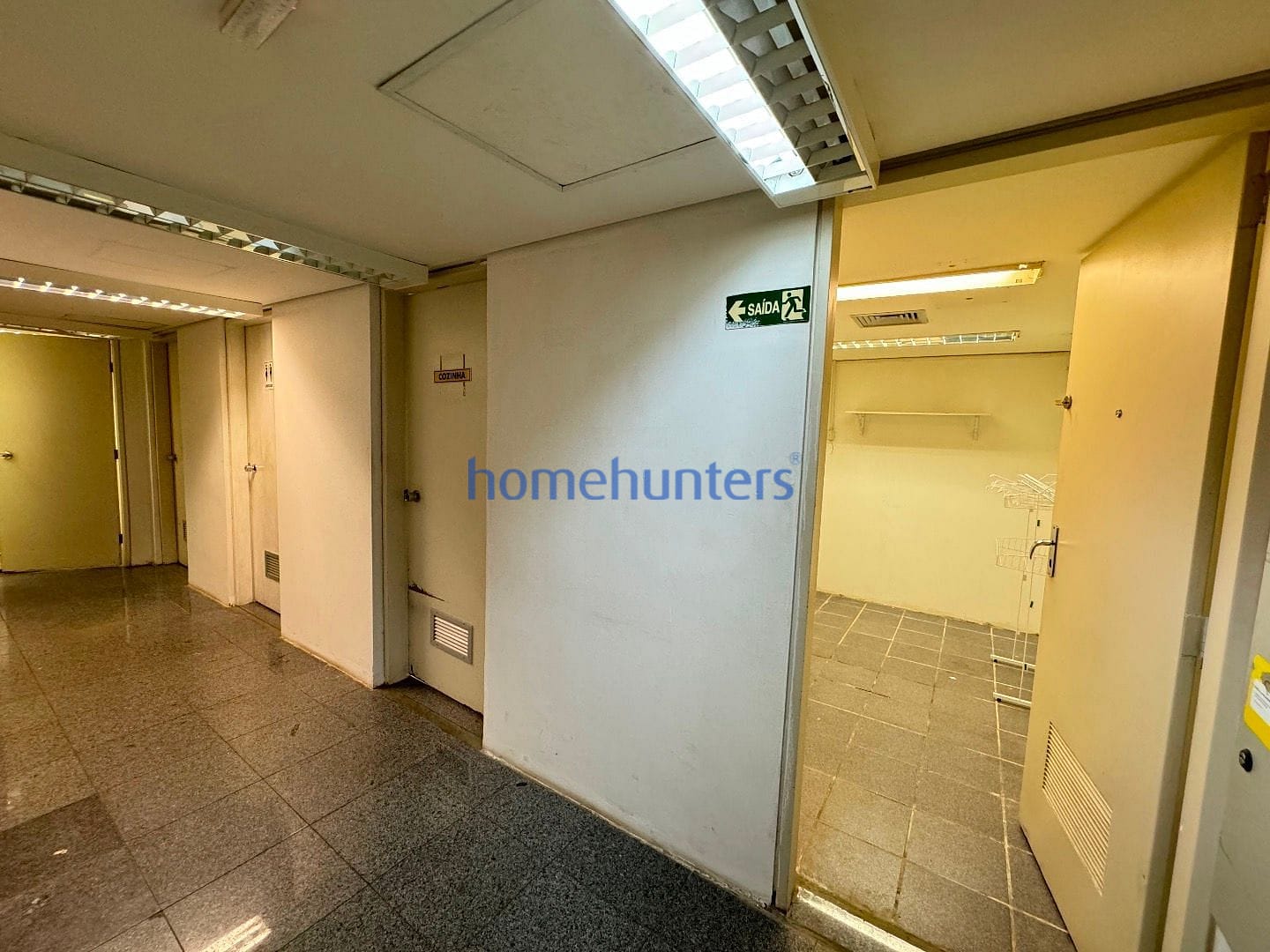 Loja-Salão à venda e aluguel, 300m² - Foto 11