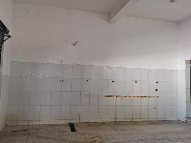 Loja com 180m², para alugar, no bairro Jardim da Glória em Cotia