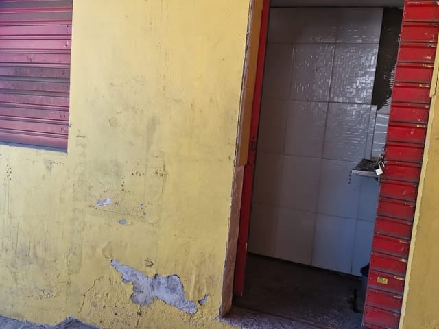 Loja com 180m², para alugar, no bairro Jardim da Glória em Cotia