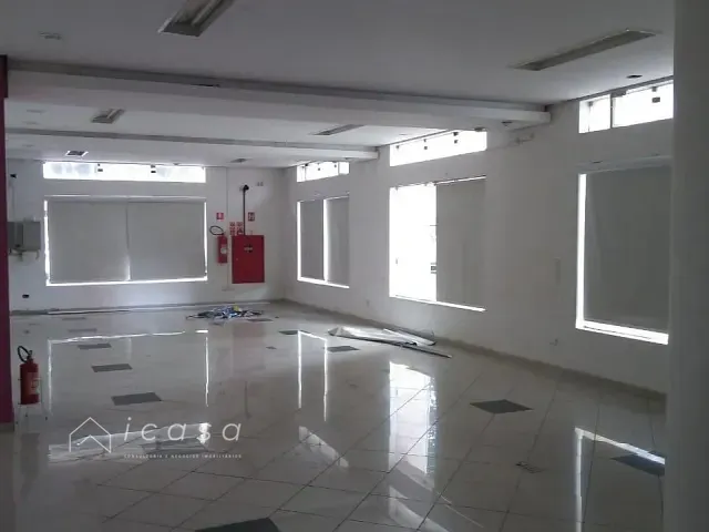 Loja com 130m², para alugar, no bairro Centro em São José dos Campos