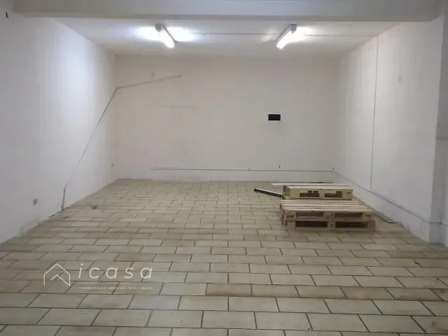 Loja com 130m², para alugar, no bairro Centro em São José dos Campos