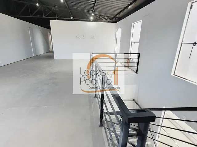 Loja com 187m², para alugar, no bairro Nova Atibaia em Atibaia
