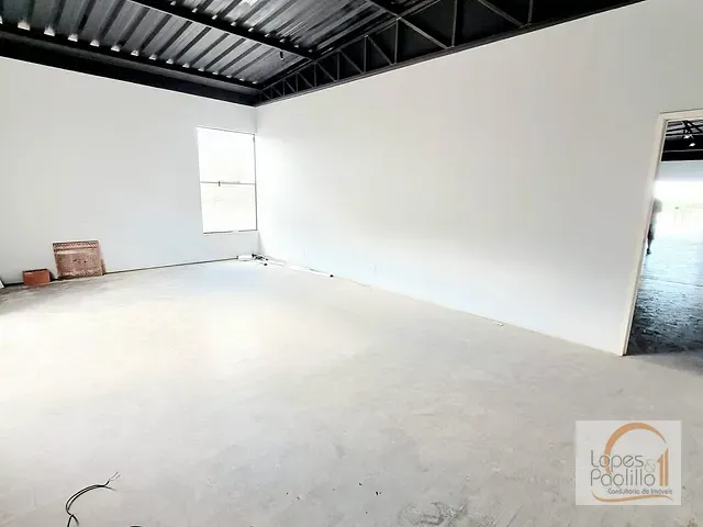 Loja com 187m², para alugar, no bairro Nova Atibaia em Atibaia