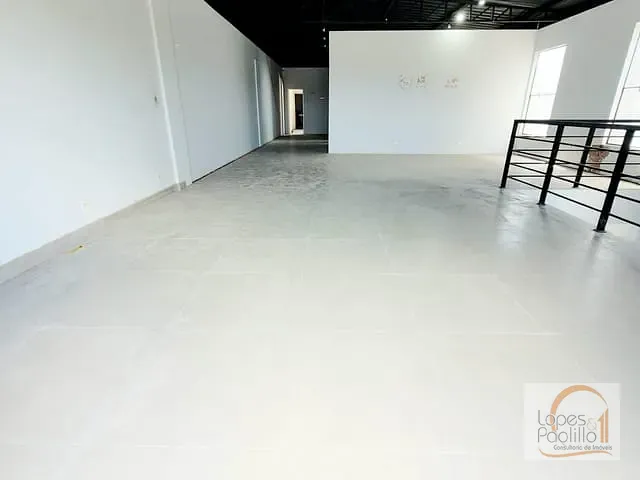 Loja com 187m², para alugar, no bairro Nova Atibaia em Atibaia