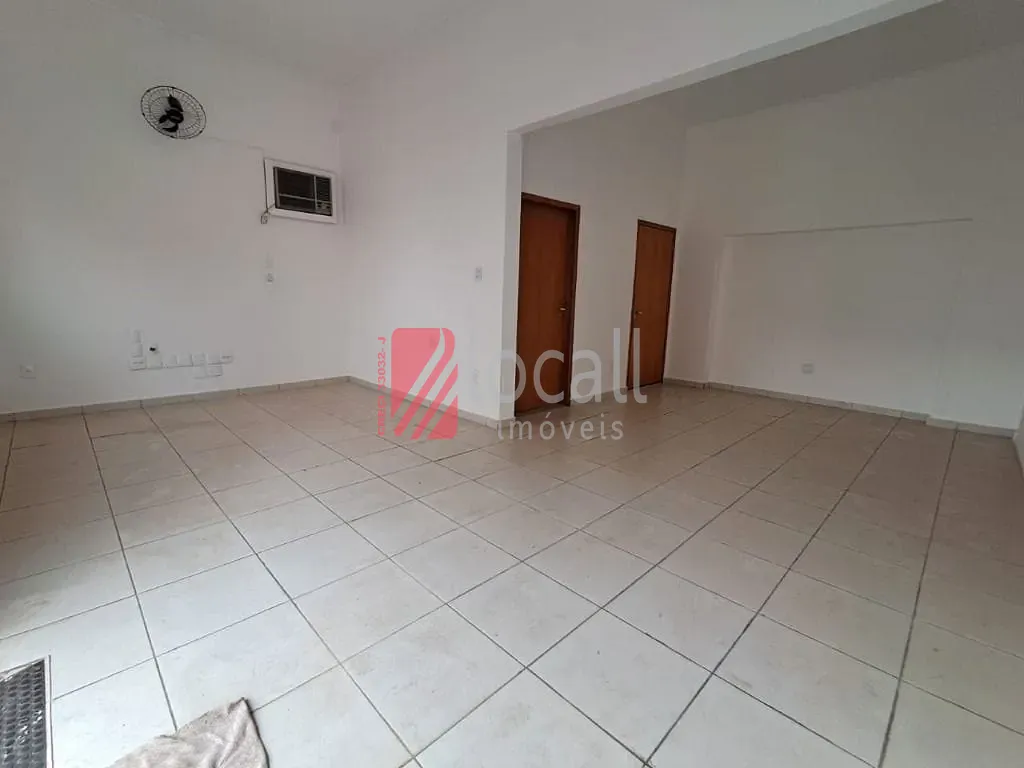 Loja / Salão / Ponto Comercial  para aluguel, 50m² — foto 2 de 6