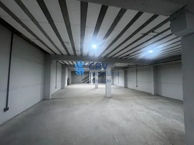 Loja com 740m², para alugar, no bairro Bandeirantes em Londrina