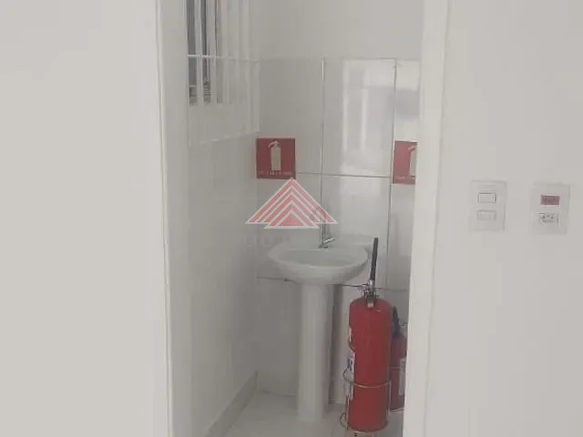 Loja com 30m², para alugar, no bairro Matriz em Mauá
