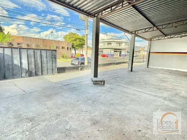 Loja com 300m², para alugar, no bairro Alvinópolis em Atibaia
