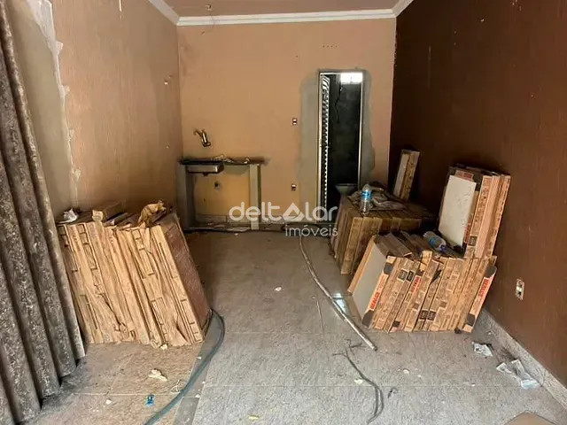 Loja com 20m², para alugar, no bairro Candelária em Belo Horizonte
