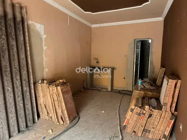 Loja com 20m², para alugar, no bairro Candelária em Belo Horizonte