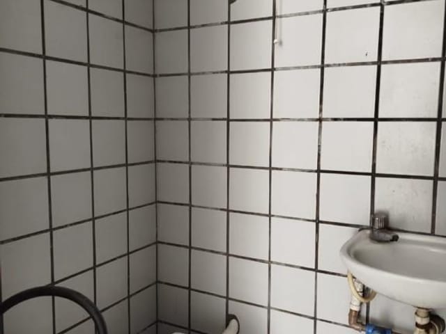 Loja para alugar, no bairro Guabirotuba em Curitiba