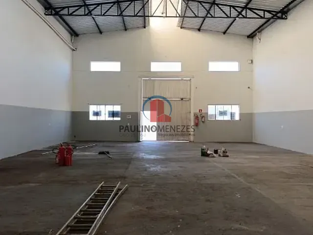 Loja com 400m², para alugar, no bairro Terras de Santa Bárbara em Santa Bárbara D'Oeste
