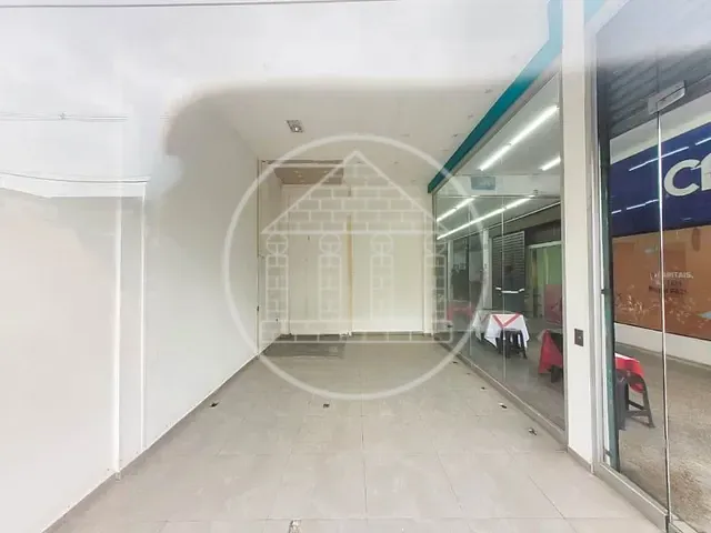 Loja com 25m², para alugar, no bairro Parque Brasil em São Paulo
