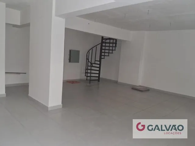 Loja para alugar, no bairro Centro em Curitiba