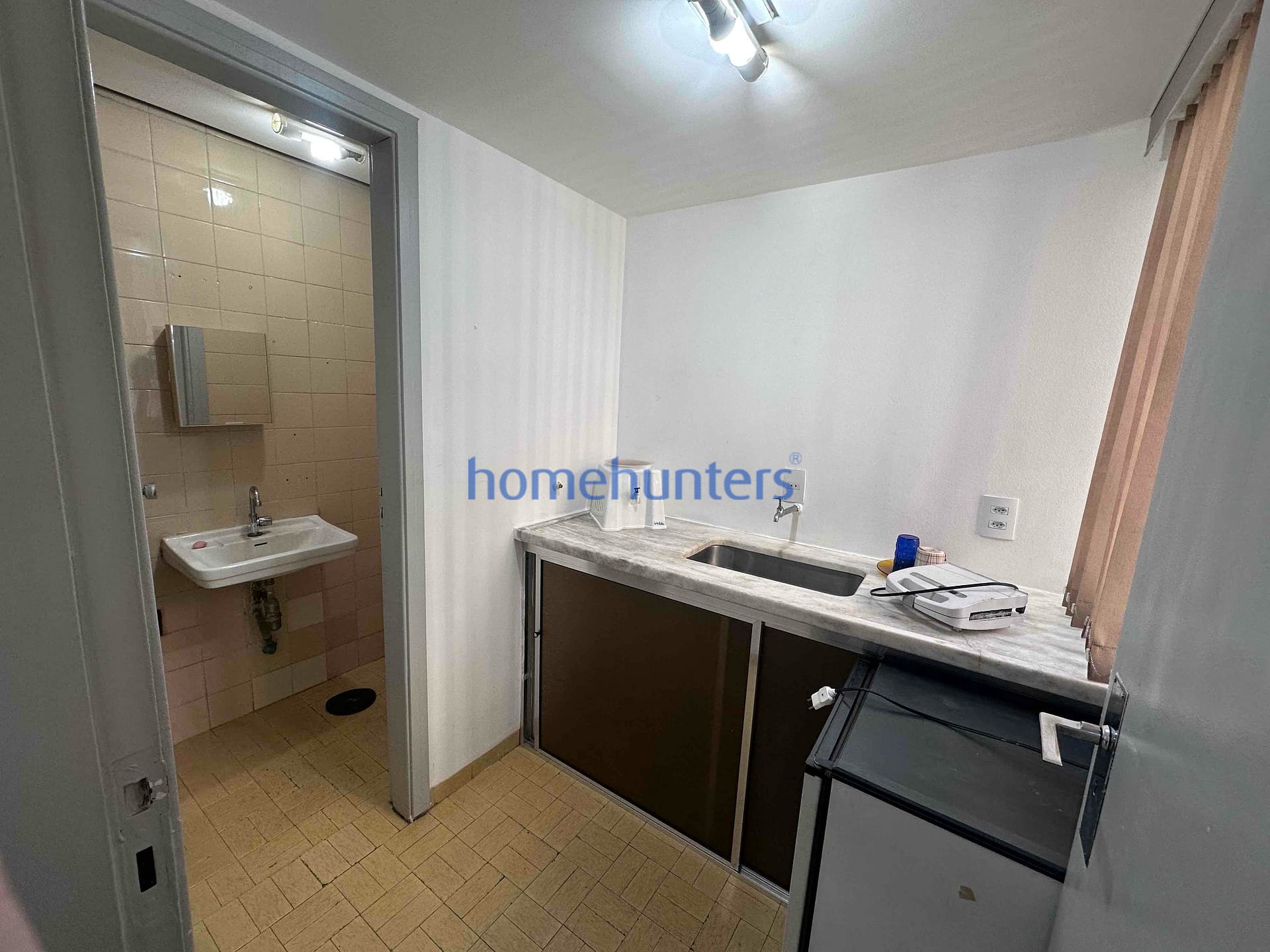 Conjunto Comercial-Sala para alugar, 76m² - Foto 2