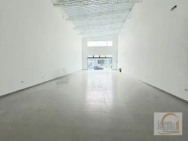 Loja com 120m², para alugar, no bairro Atibaia Jardim em Atibaia