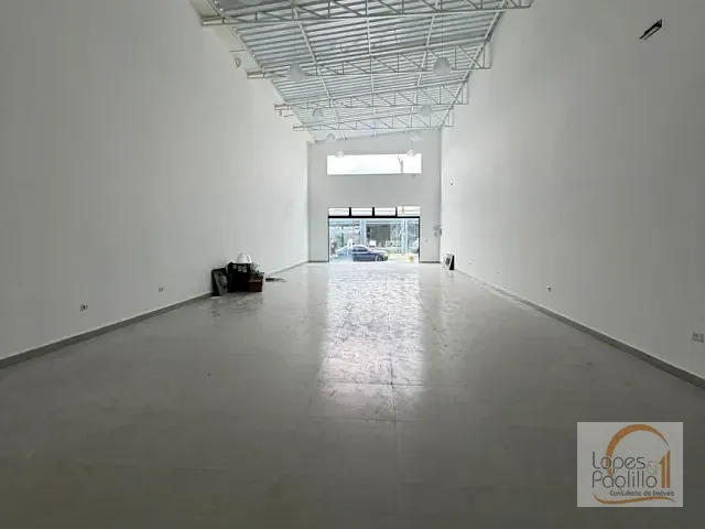 Loja com 120m², para alugar, no bairro Atibaia Jardim em Atibaia