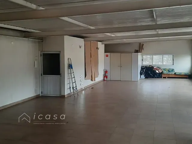 Loja com 310m², à venda, no bairro Vila Industrial em São José dos Campos