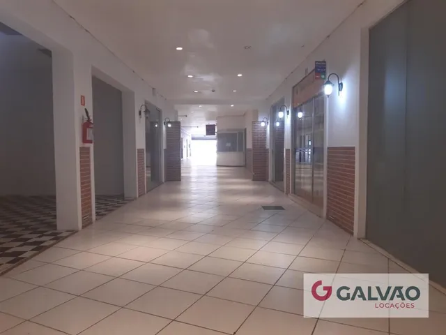 Loja para alugar, no bairro Centro em Curitiba