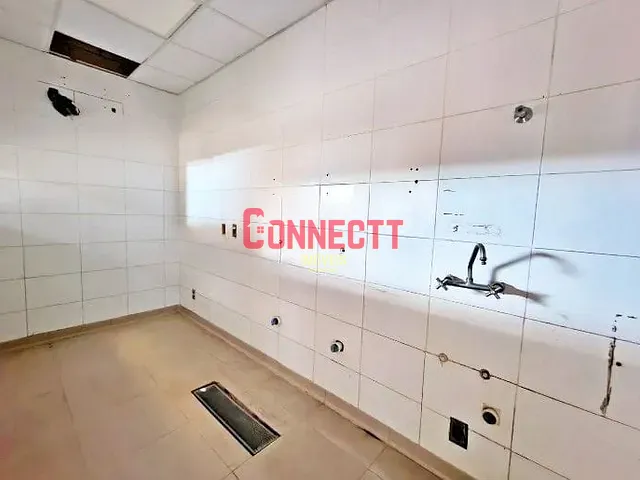 Loja com 226m², à venda ou para alugar, no bairro Campos Elísios em Ribeirão Preto