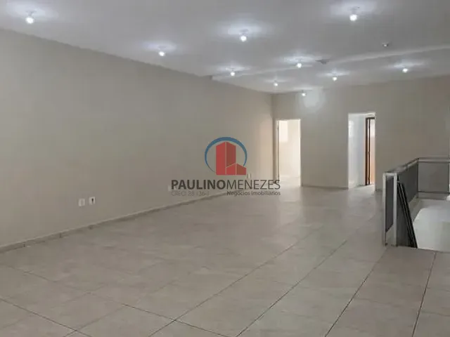 Loja com 227m², para alugar, no bairro Parque Novo Mundo em Americana