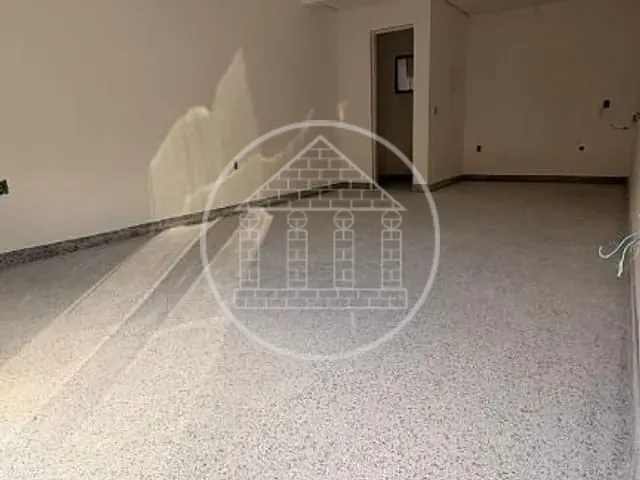 Loja com 100m², para alugar, no bairro Jd. São Judas Tadeu em São Paulo