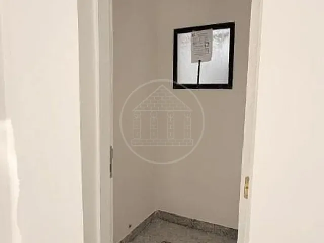 Loja com 100m², para alugar, no bairro Jd. São Judas Tadeu em São Paulo