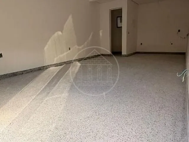 Loja com 100m², para alugar, no bairro Jd. São Judas Tadeu em São Paulo
