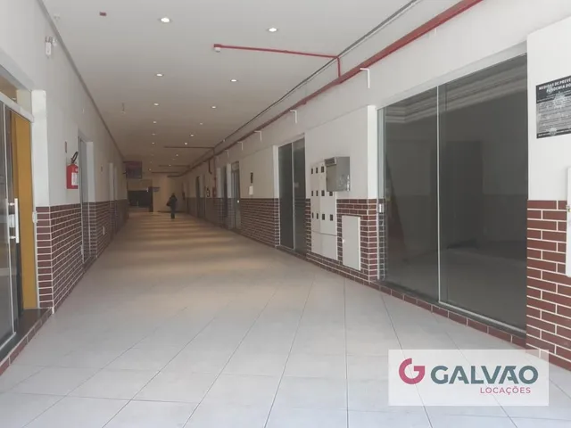Loja para alugar, no bairro Centro em Curitiba
