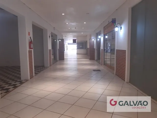 Loja para alugar, no bairro Centro em Curitiba
