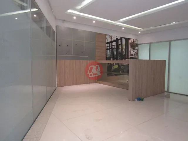 Loja com 125m², à venda ou para alugar, no bairro Rio Branco em Porto Alegre