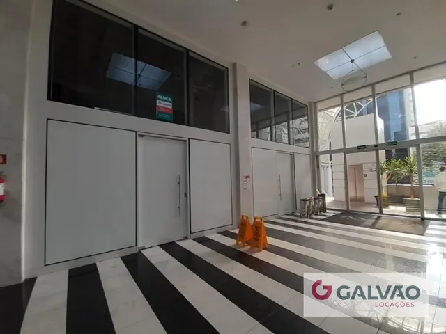 Loja para alugar, no bairro Centro em Curitiba