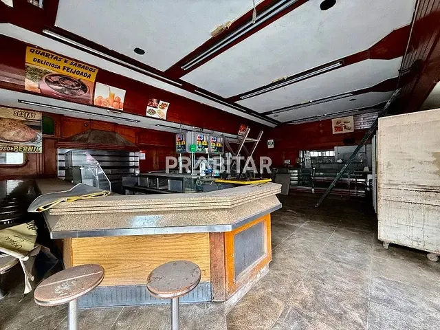 Loja com 726m², para alugar, no bairro Vila Ipojuca em São Paulo