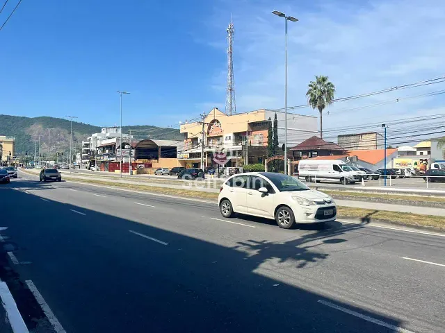 Loja para alugar, no bairro Itaipu em Niterói